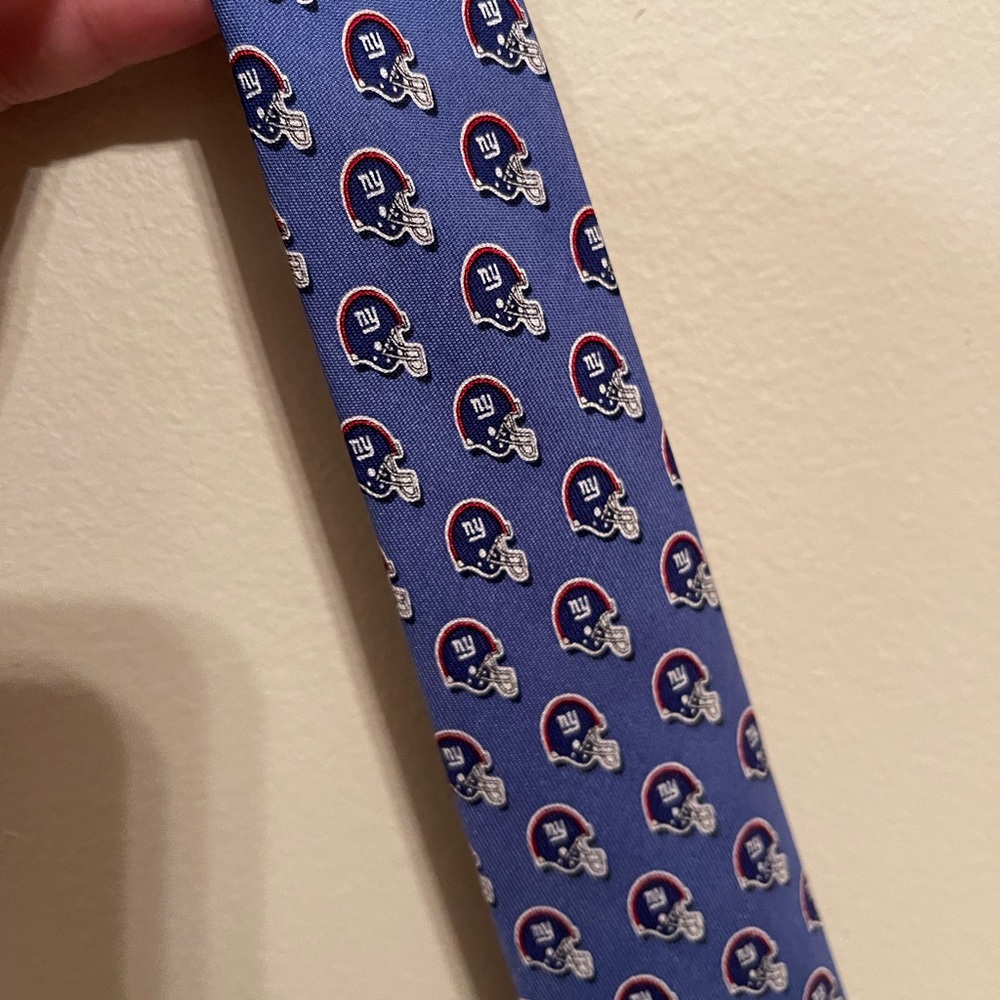 Vineyard Vines NY Giants Tie